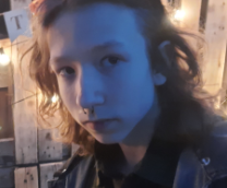 ��������